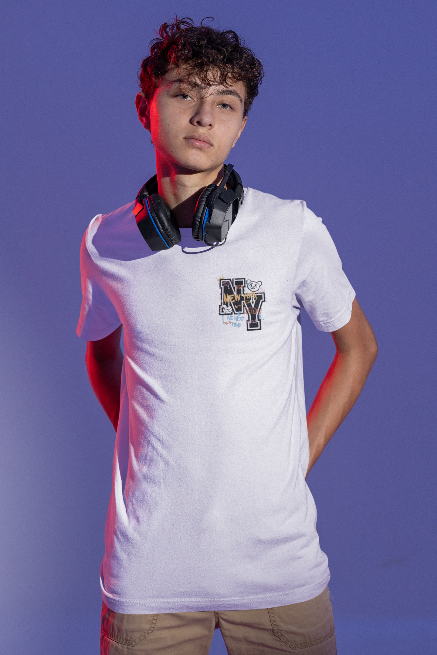 Unisex Relaxed Fit T-Shirt with "Street" Print