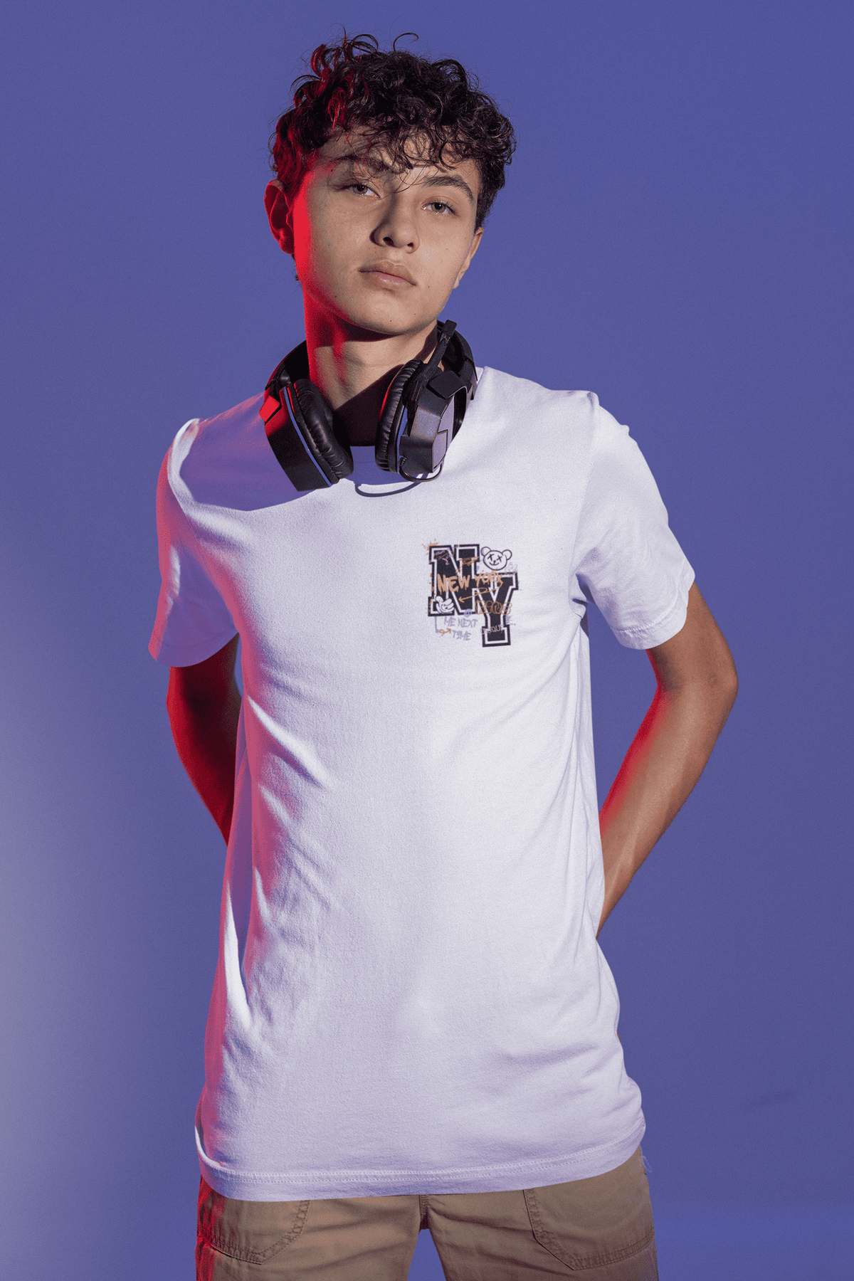 Unisex Relaxed Fit T-Shirt with "Street" Print