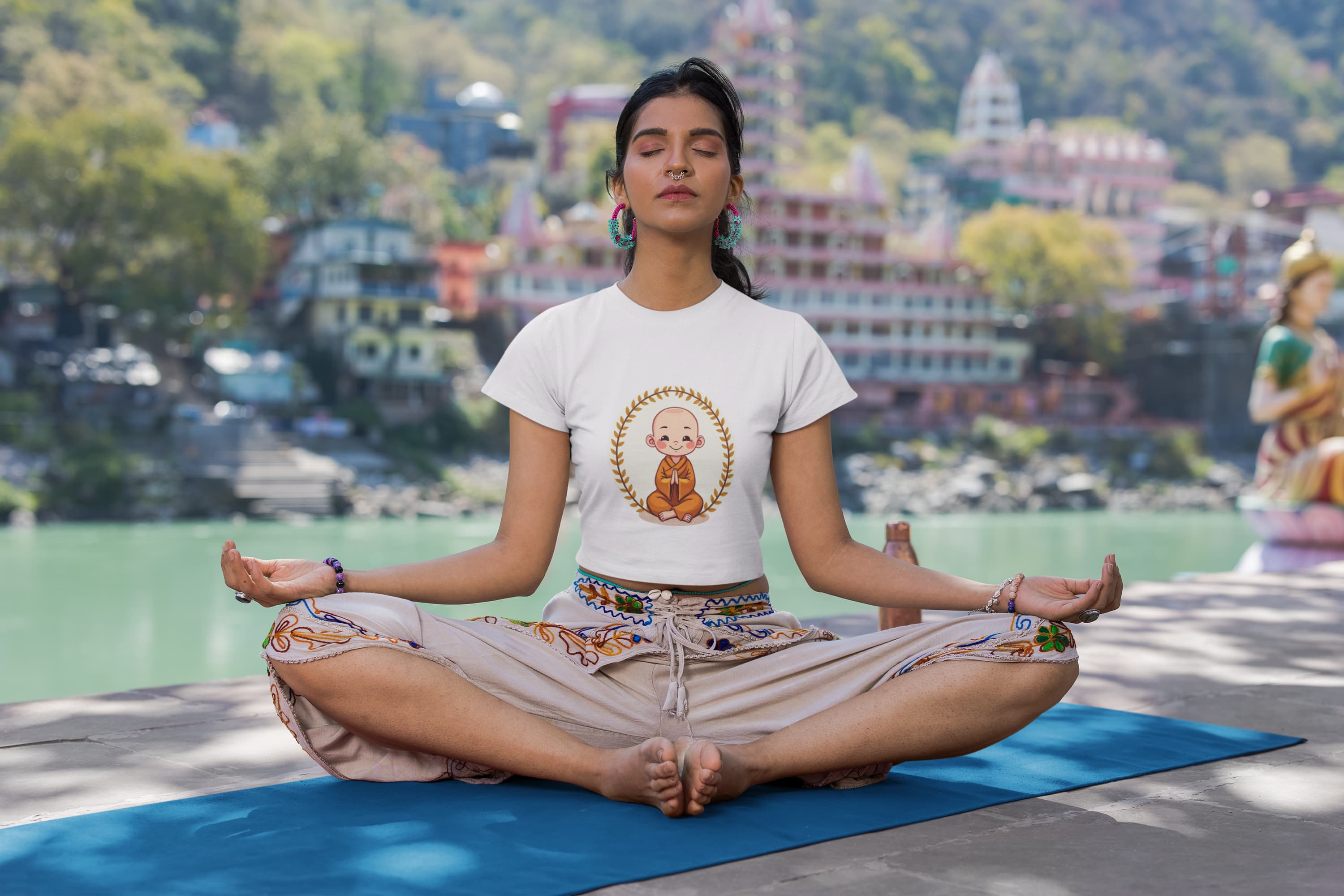 Crop Top with "Budda" Print